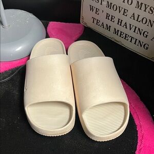 Nike Cream Athletic Slides